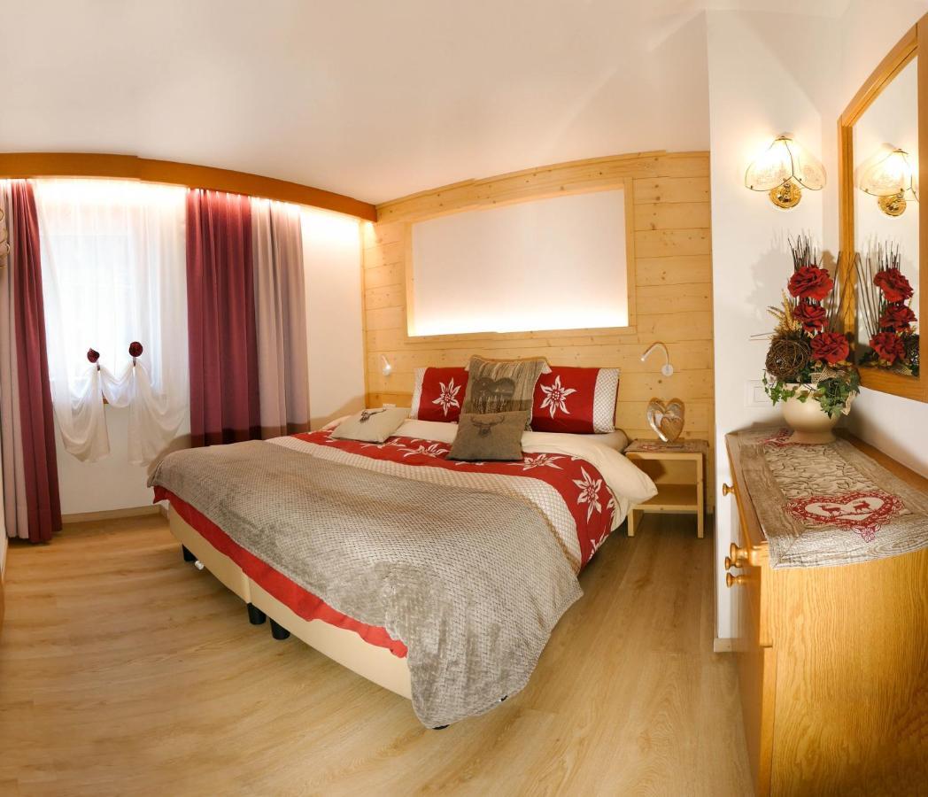 Villa Artic Apartments 캄피텔로디파사 외부 사진