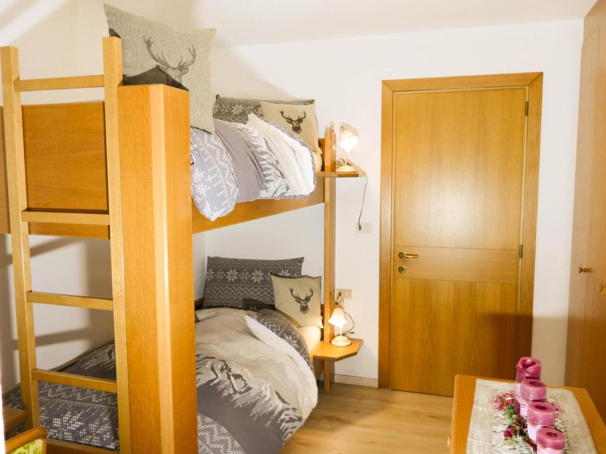 Villa Artic Apartments 캄피텔로디파사 외부 사진