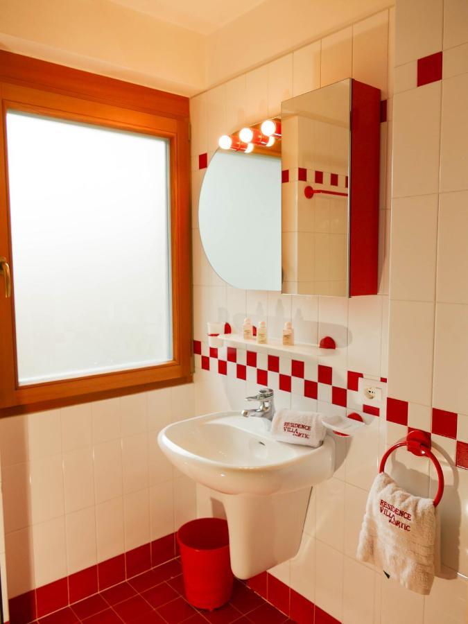 Villa Artic Apartments 캄피텔로디파사 외부 사진